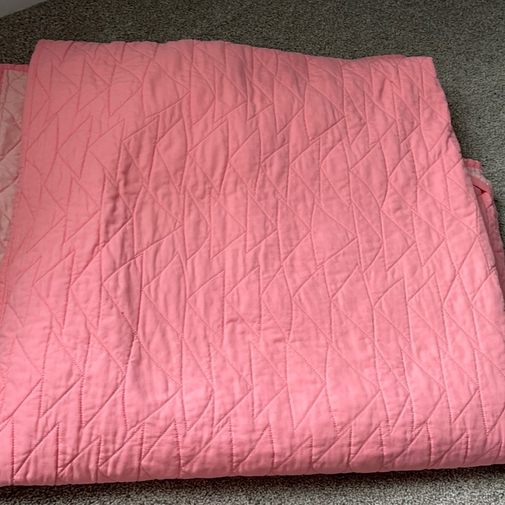 Queen Pink Quilt